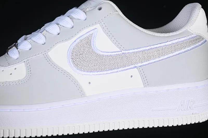 All Categories Nk Air Force 1 Air Force Series Nk Air Force 1 Low Air Force Low Nike Air Force 1'07 Low White Gray Air Force One Low Casual Shoes IB6842-100